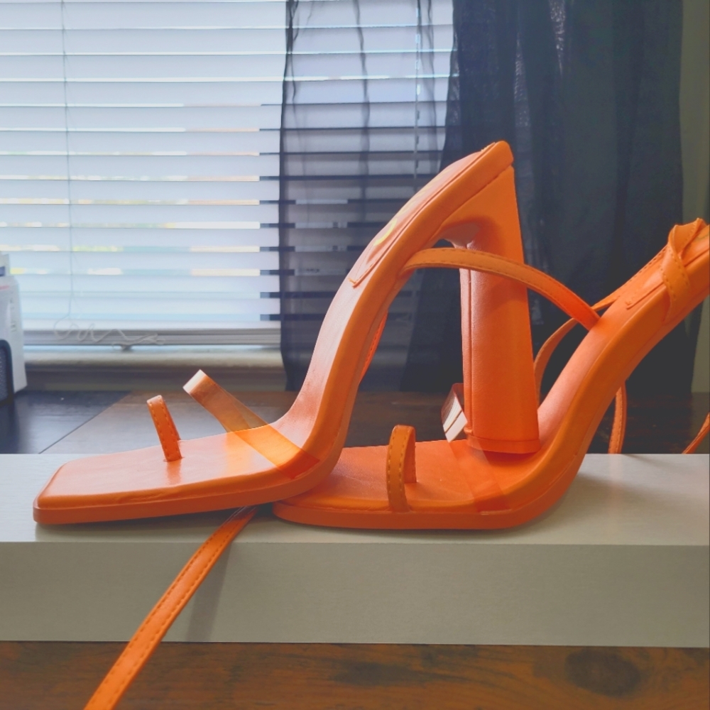 EGO shoes,size 9,orange - Picture 4 of 4